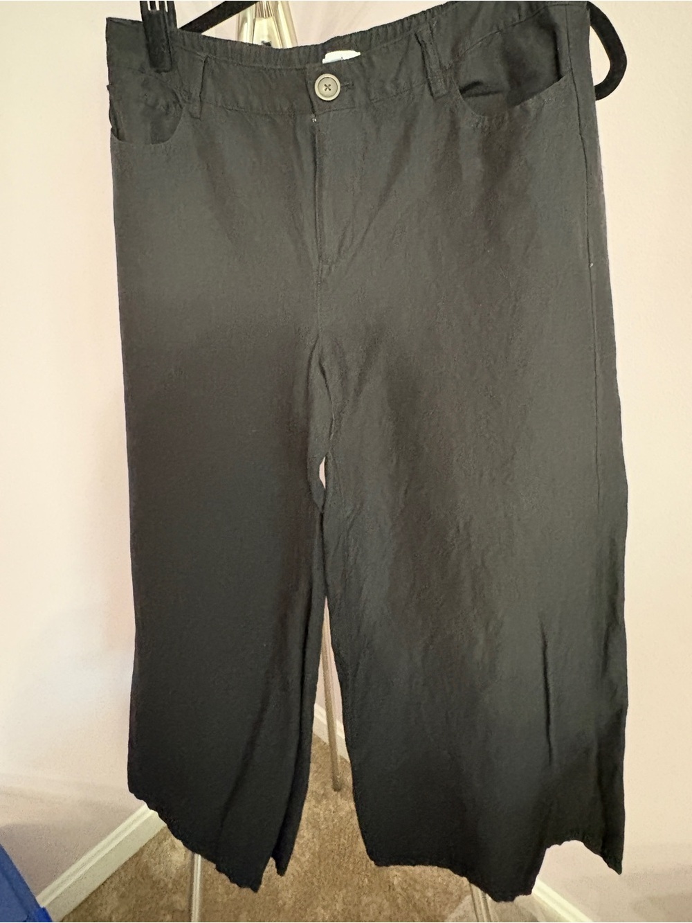 Women's Black Casual Wide-Leg Cropped Pants